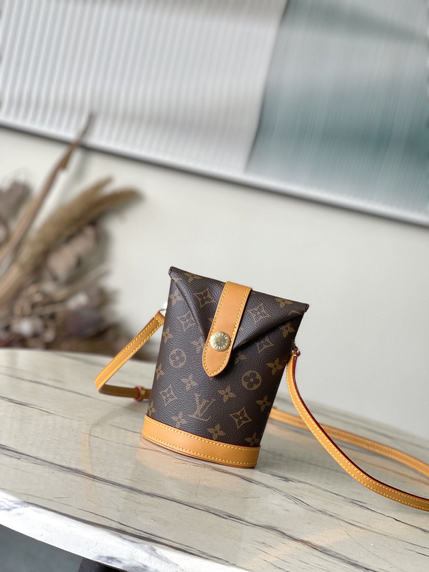 L*ouis V*uitton Top Bag