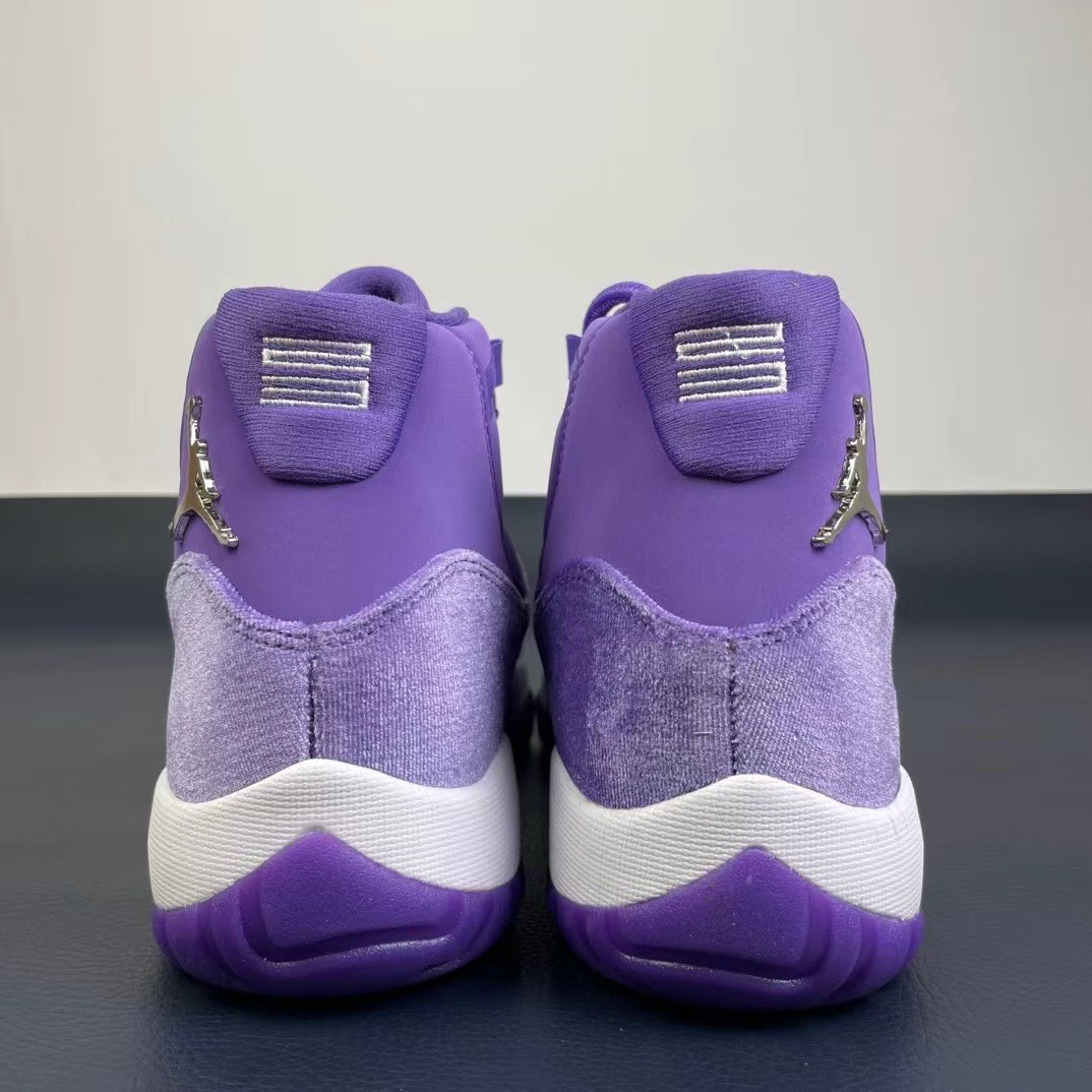NIKE Air Jordan 11（）