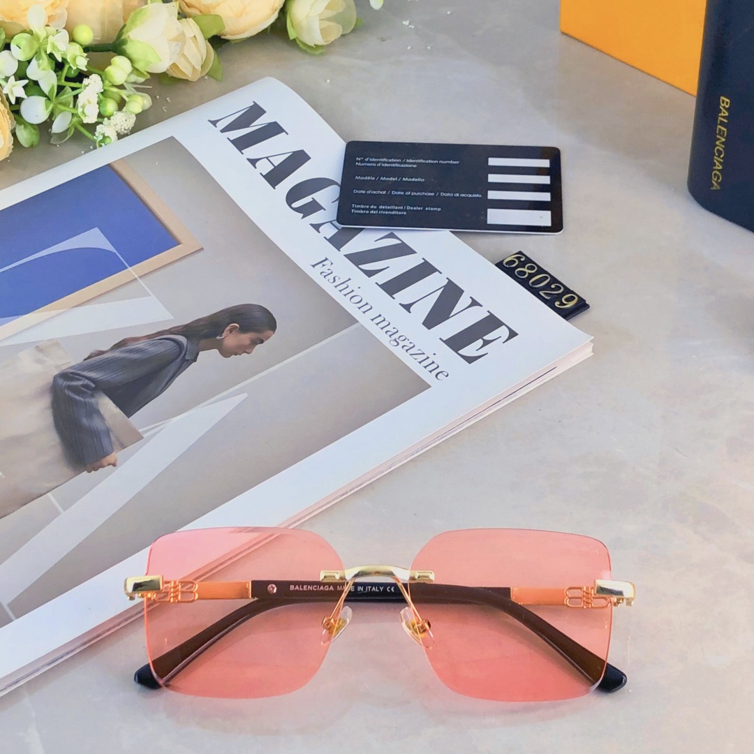 Top Quality B*alenciaga Glasses