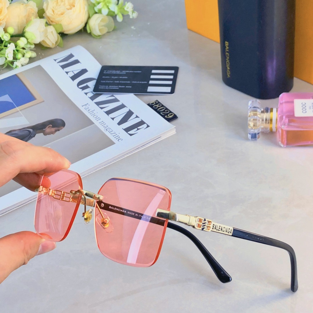 Top Quality B*alenciaga Glasses