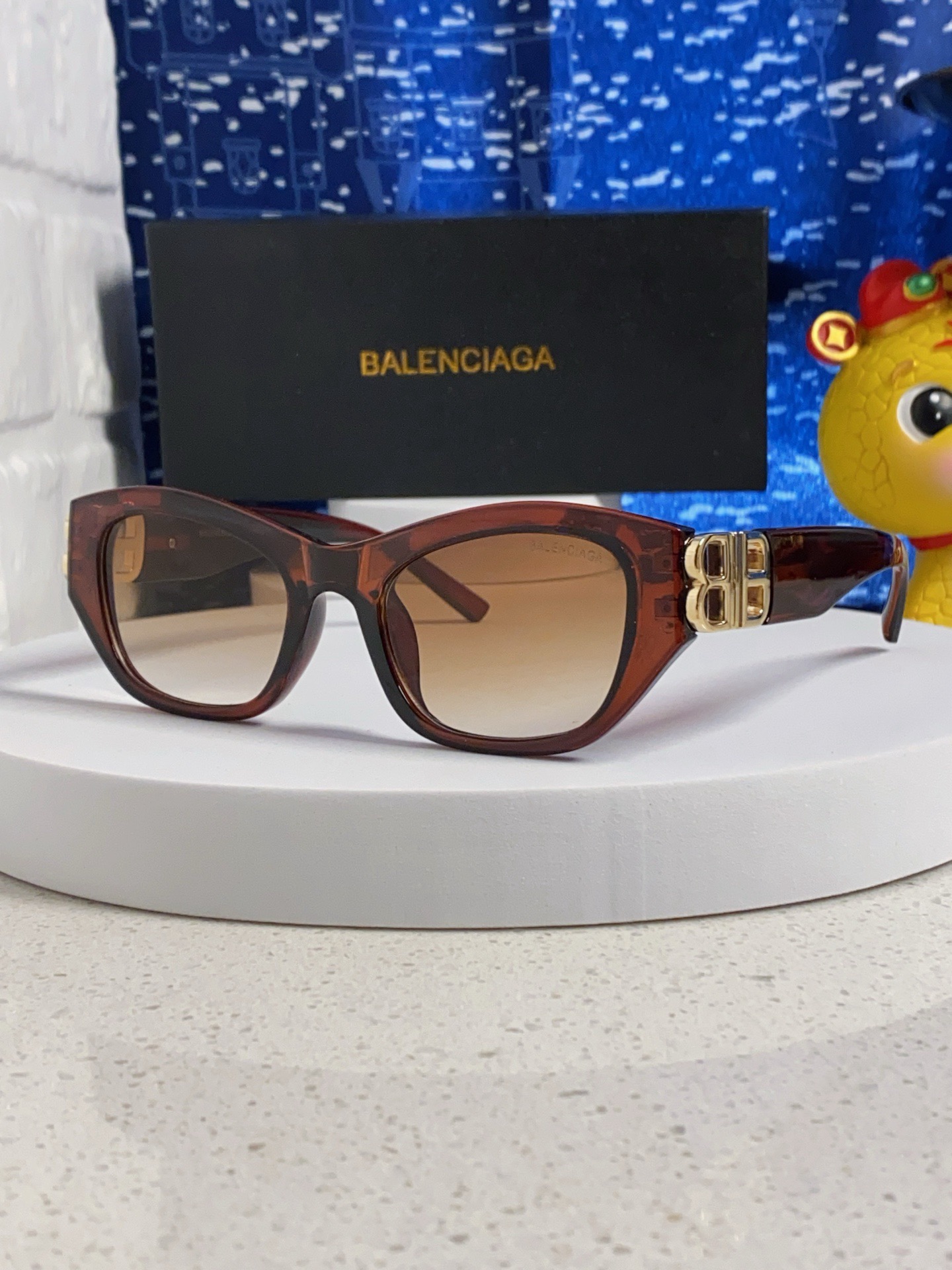 Top Quality B*alenciaga Glasses