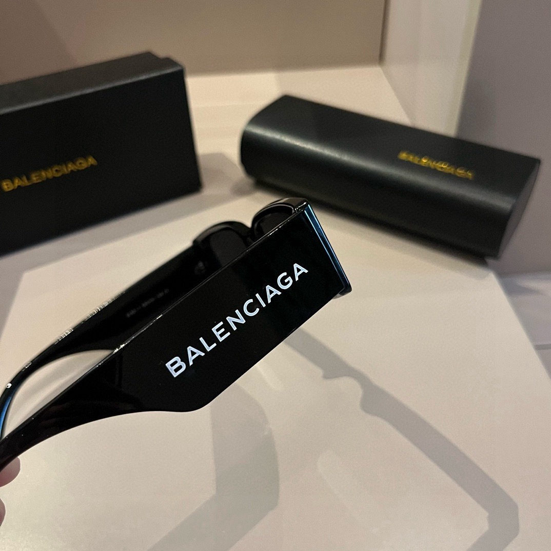 Top Quality B*alenciaga Glasses