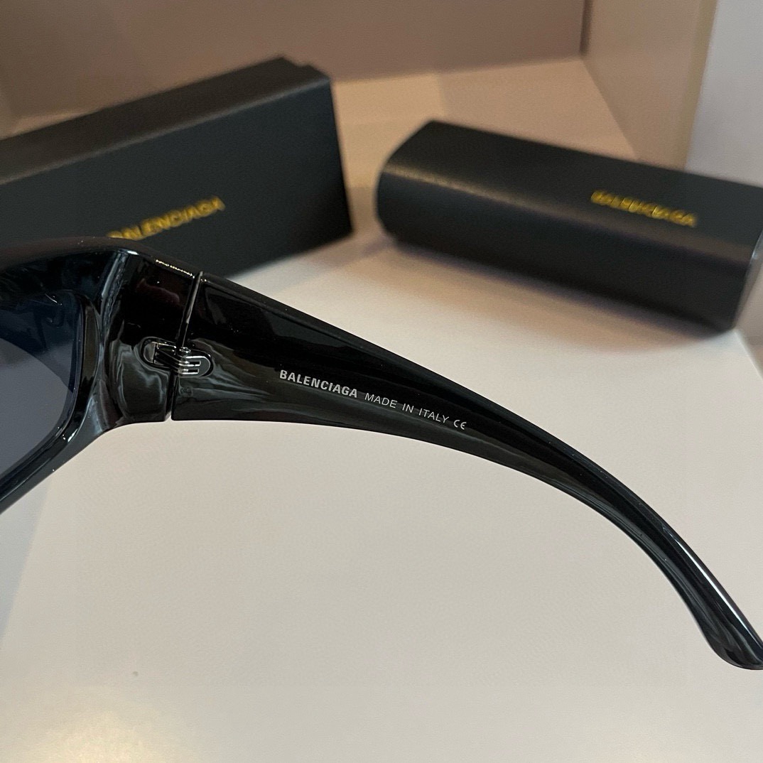 Top Quality B*alenciaga Glasses