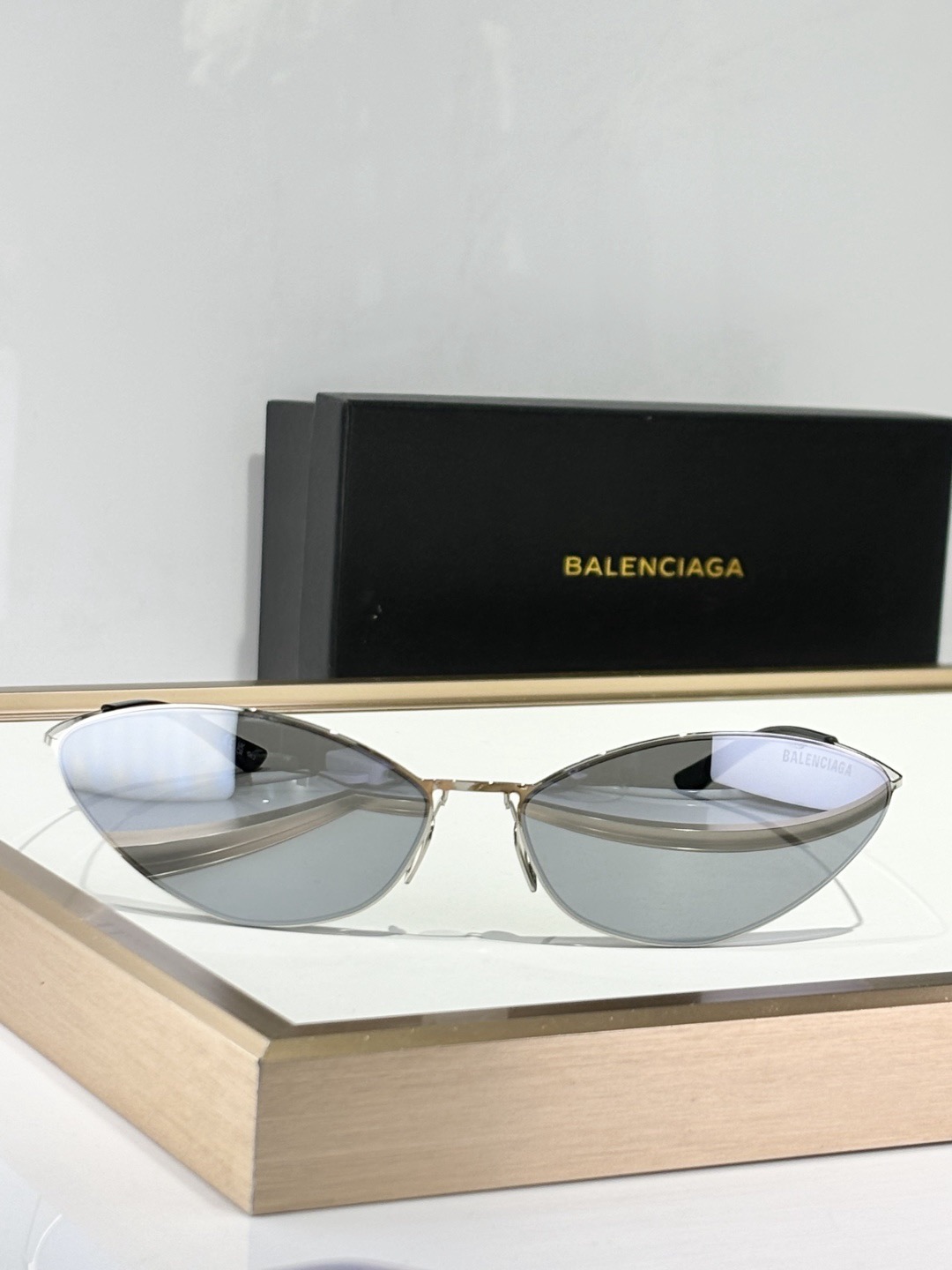 Top Quality B*alenciaga Glasses
