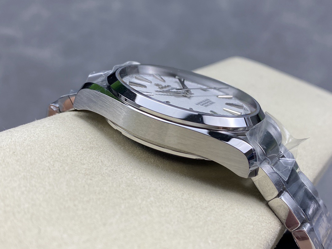 Top Quality 0*mega Watches