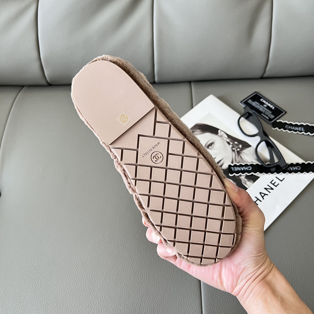 Women Top Quality C*hanel shoes