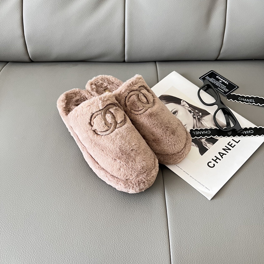 Women Top Quality C*hanel shoes