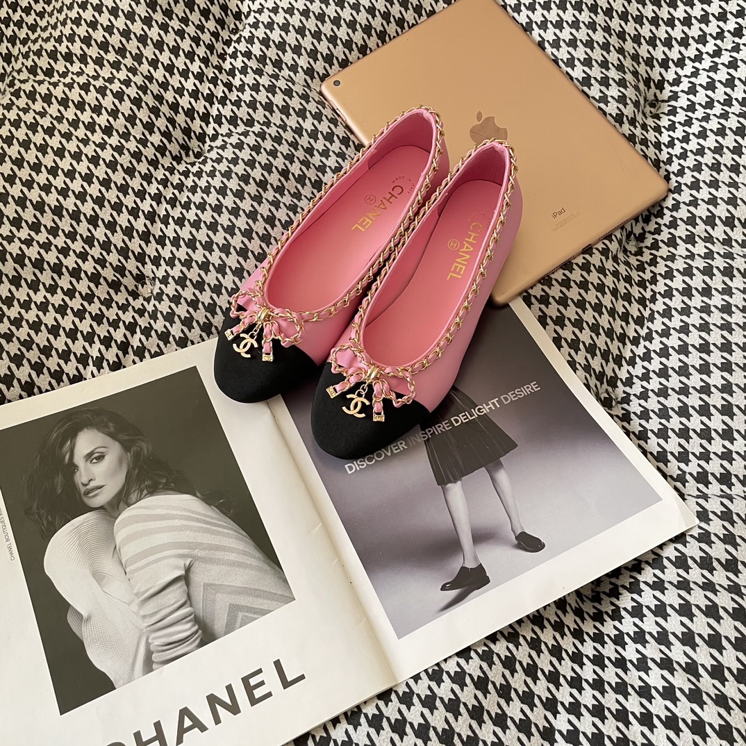 Women Top Quality C*hanel shoes