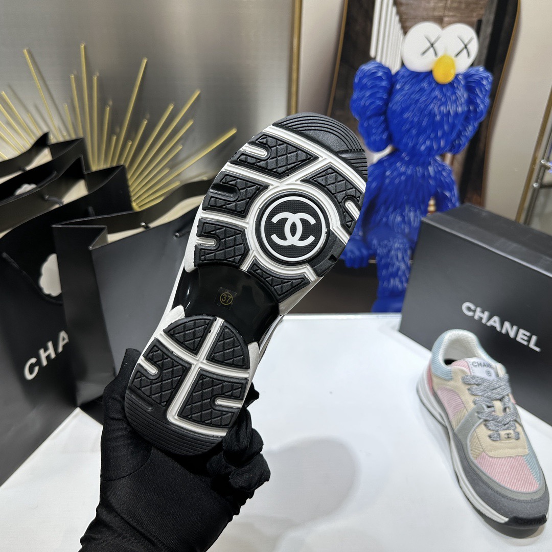 Women Top Quality C*hanel shoes