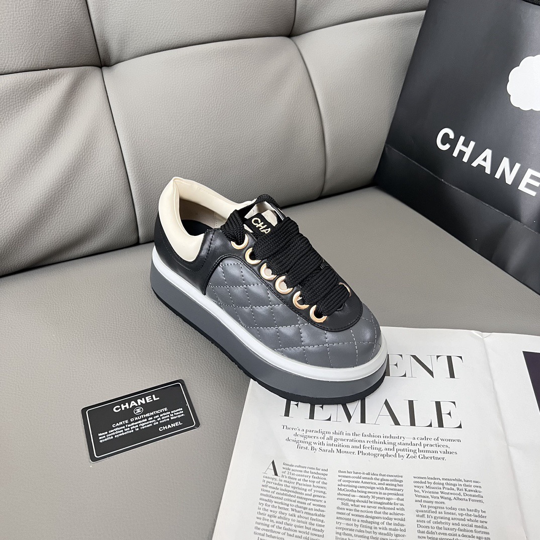 Women Top Quality C*hanel shoes