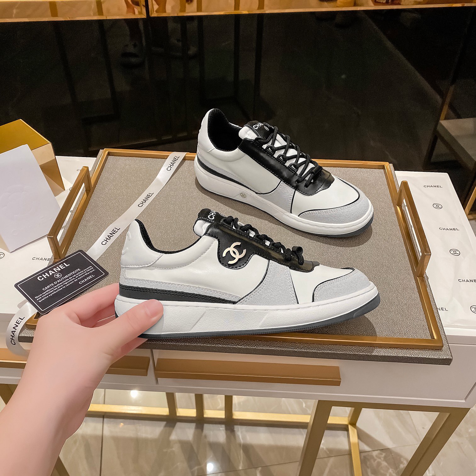 Women Top Quality C*hanel shoes