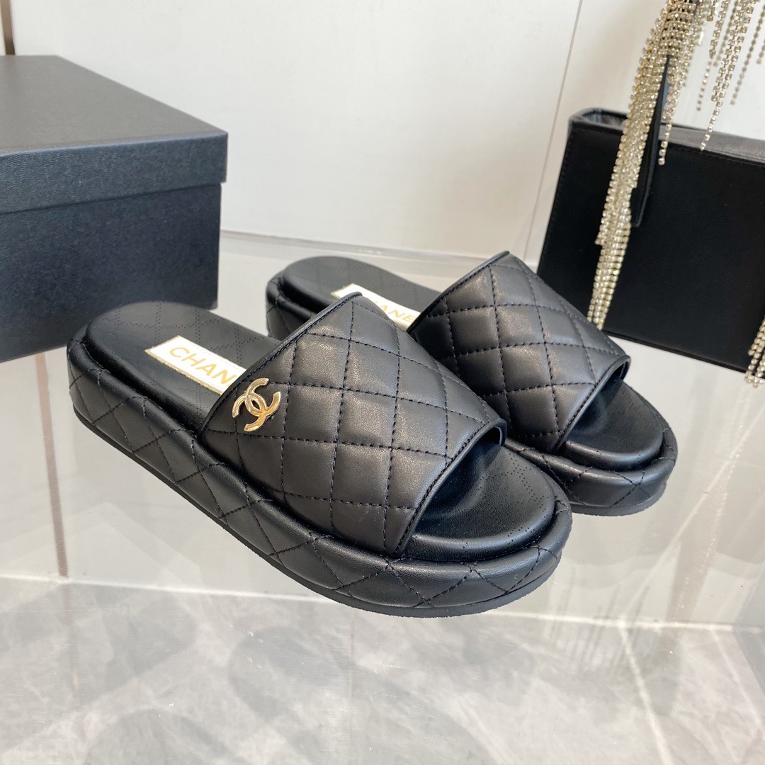 Women Top Quality C*hanel shoes