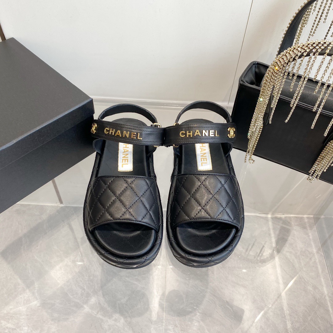 Women Top Quality C*hanel shoes