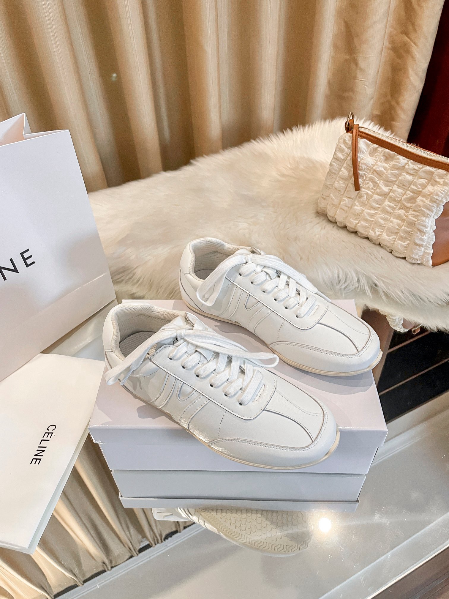 Women Top Quality C*eline shoes