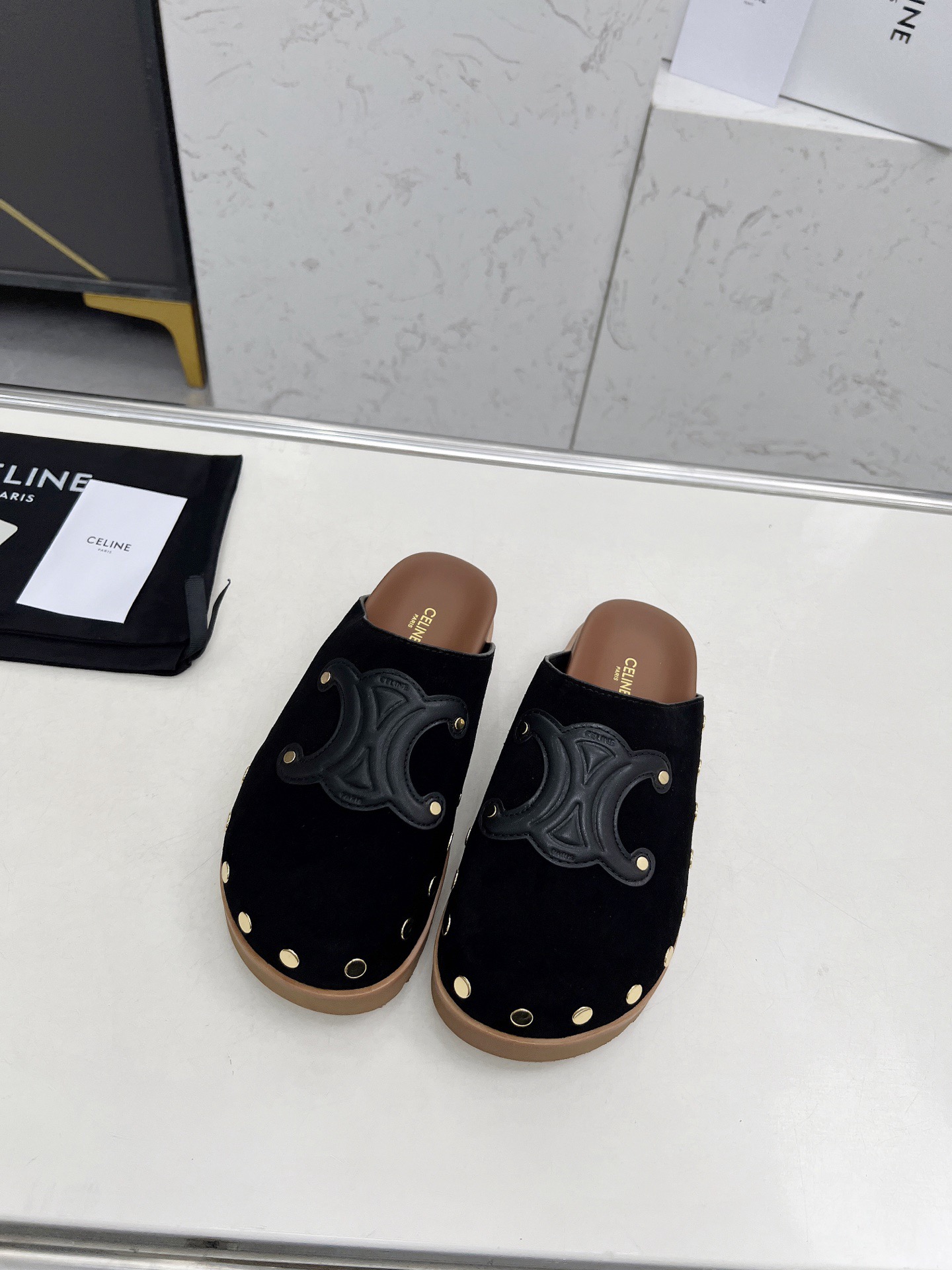 Women Top Quality C*eline shoes