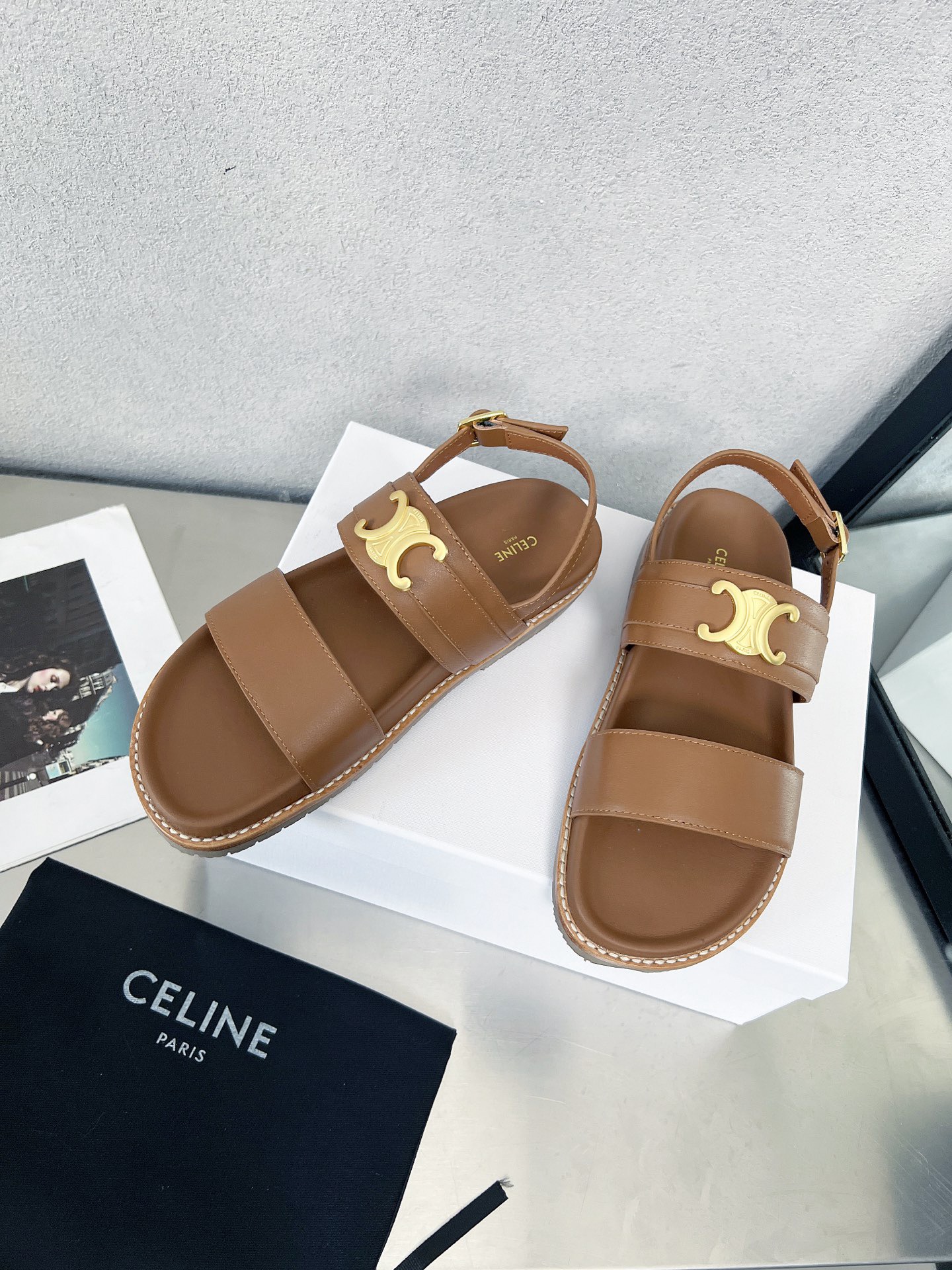 Women Top Quality C*eline shoes