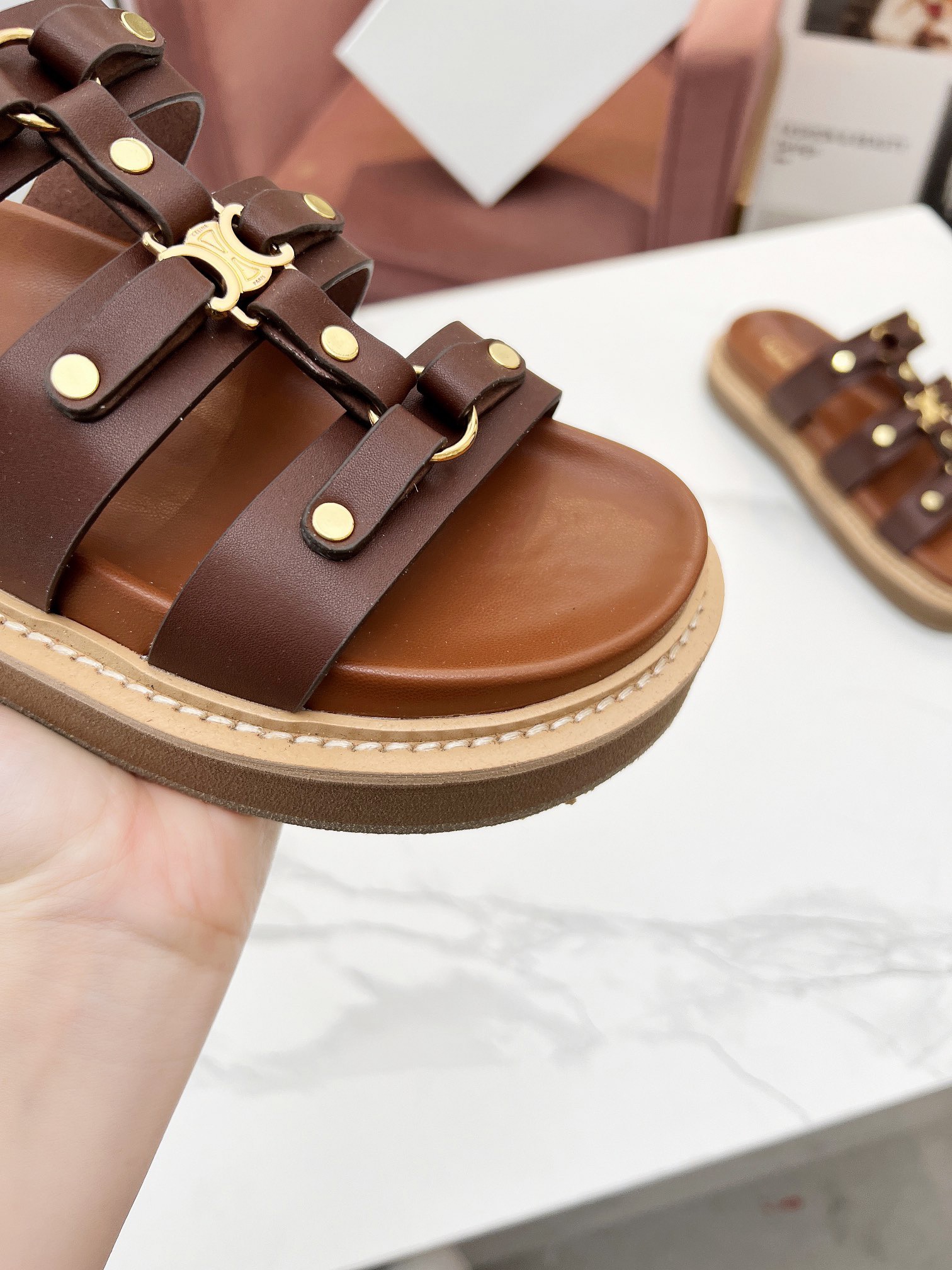 Women Top Quality C*eline shoes