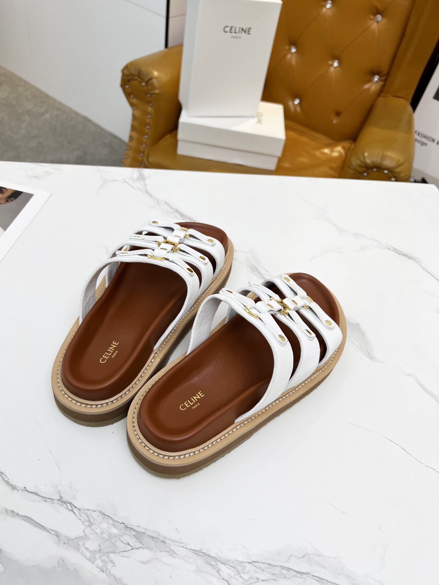 Women Top Quality C*eline shoes