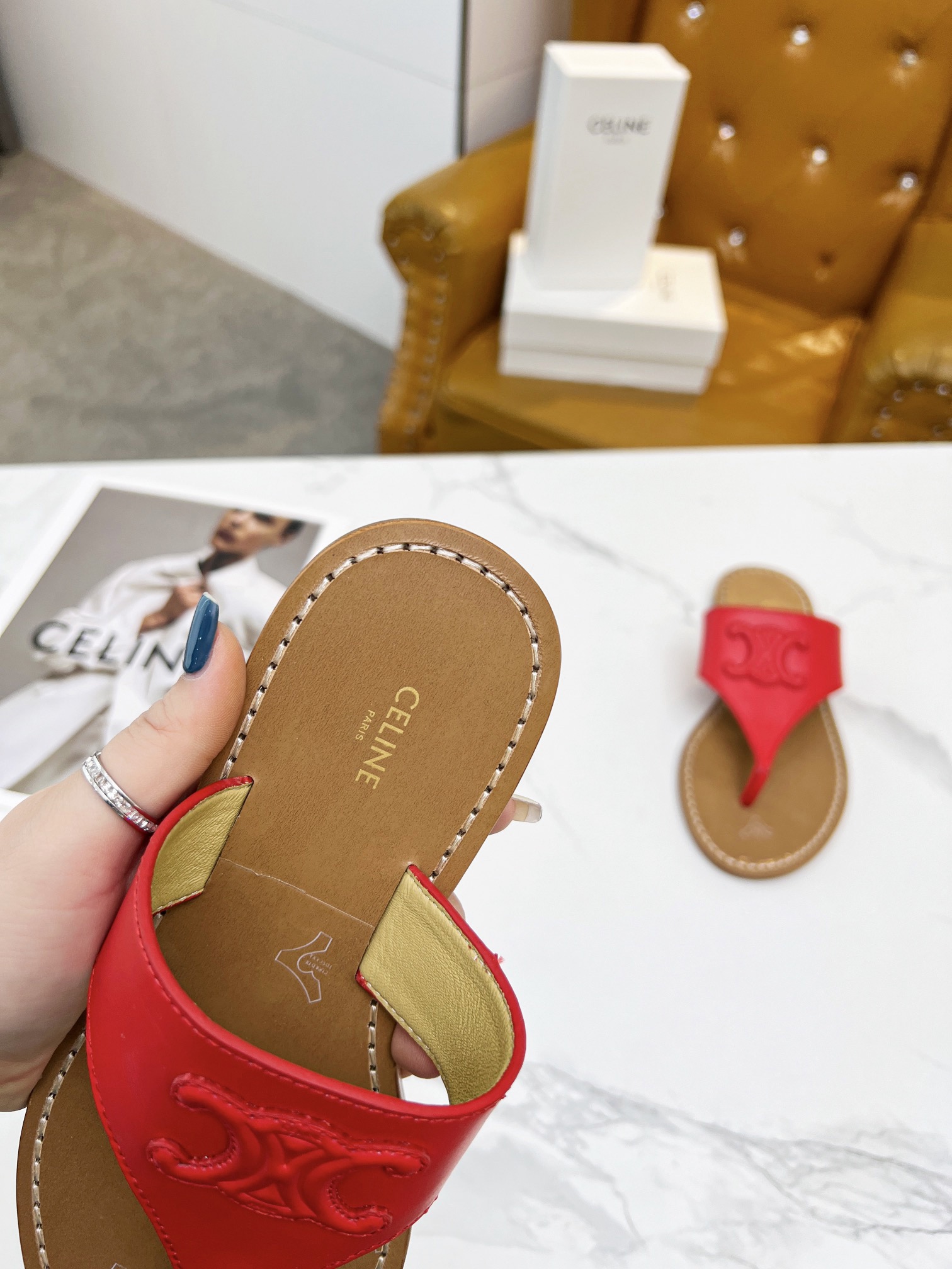 Women Top Quality C*eline shoes