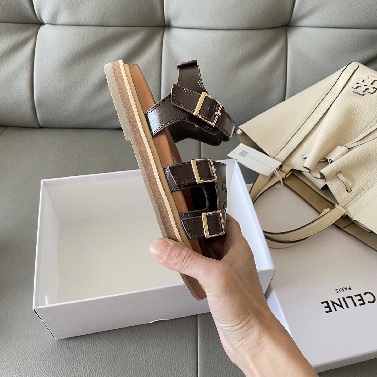 Women Top Quality C*eline shoes