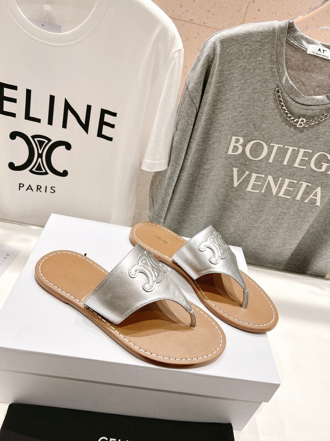 Women Top Quality C*eline shoes