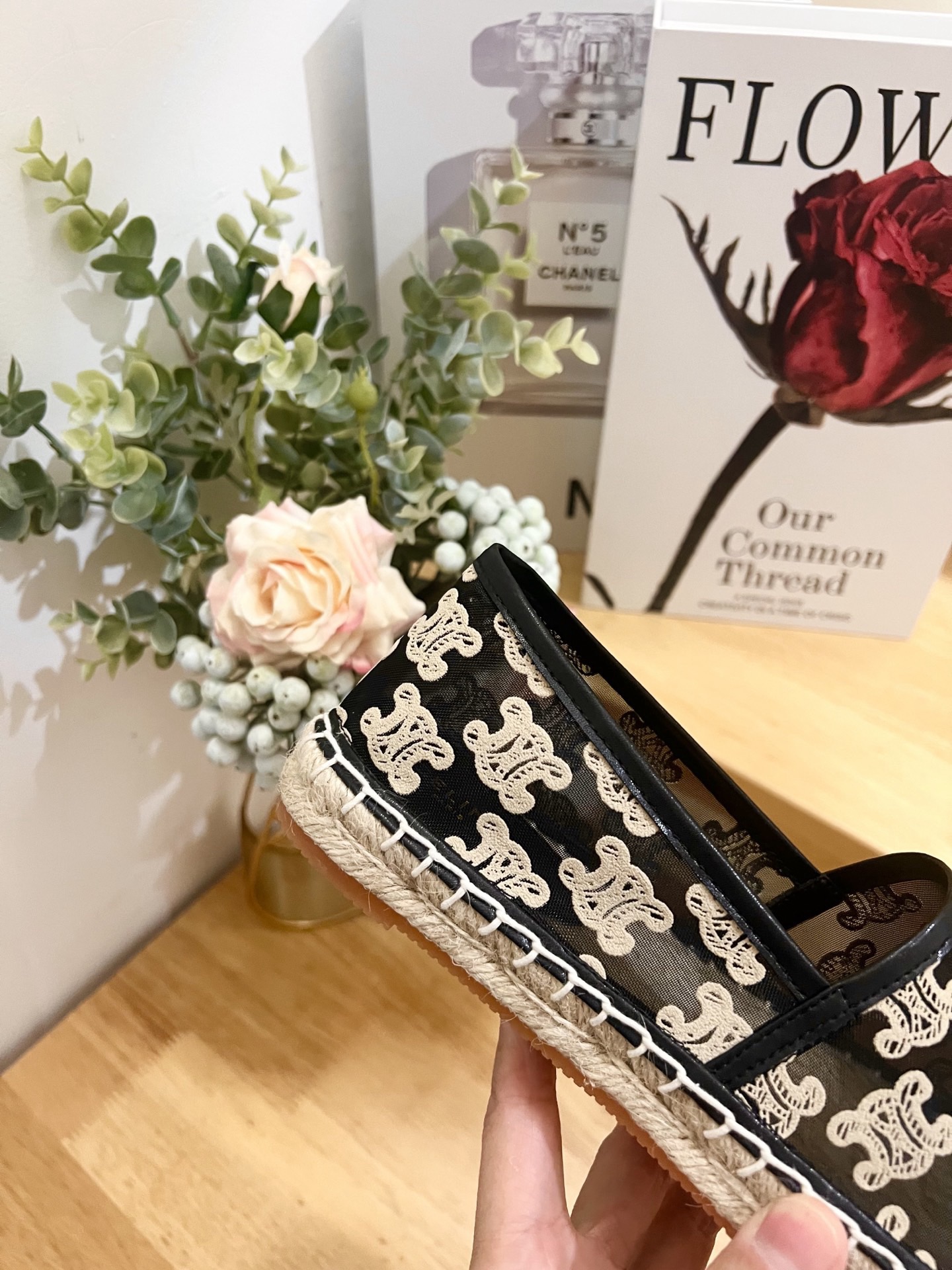 Women Top Quality C*eline shoes