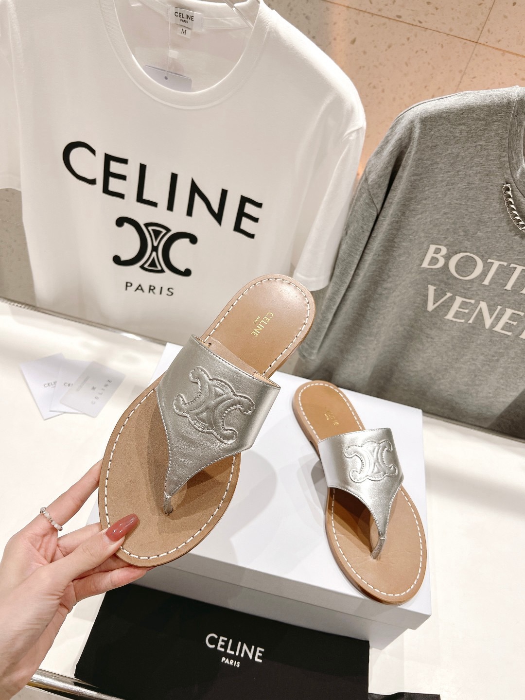 Women Top Quality C*eline shoes