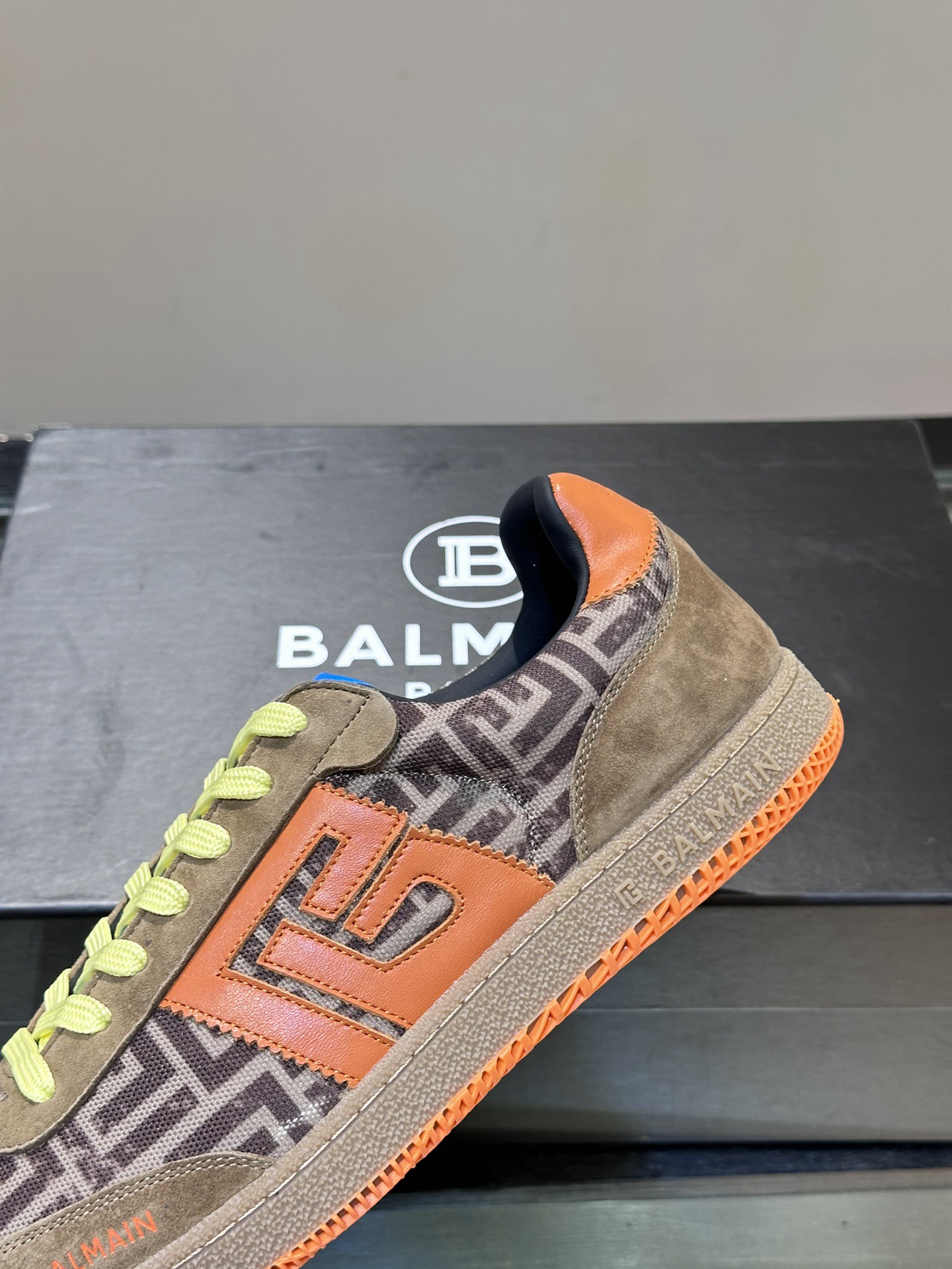 Women Men Top Quality B*almain shoes