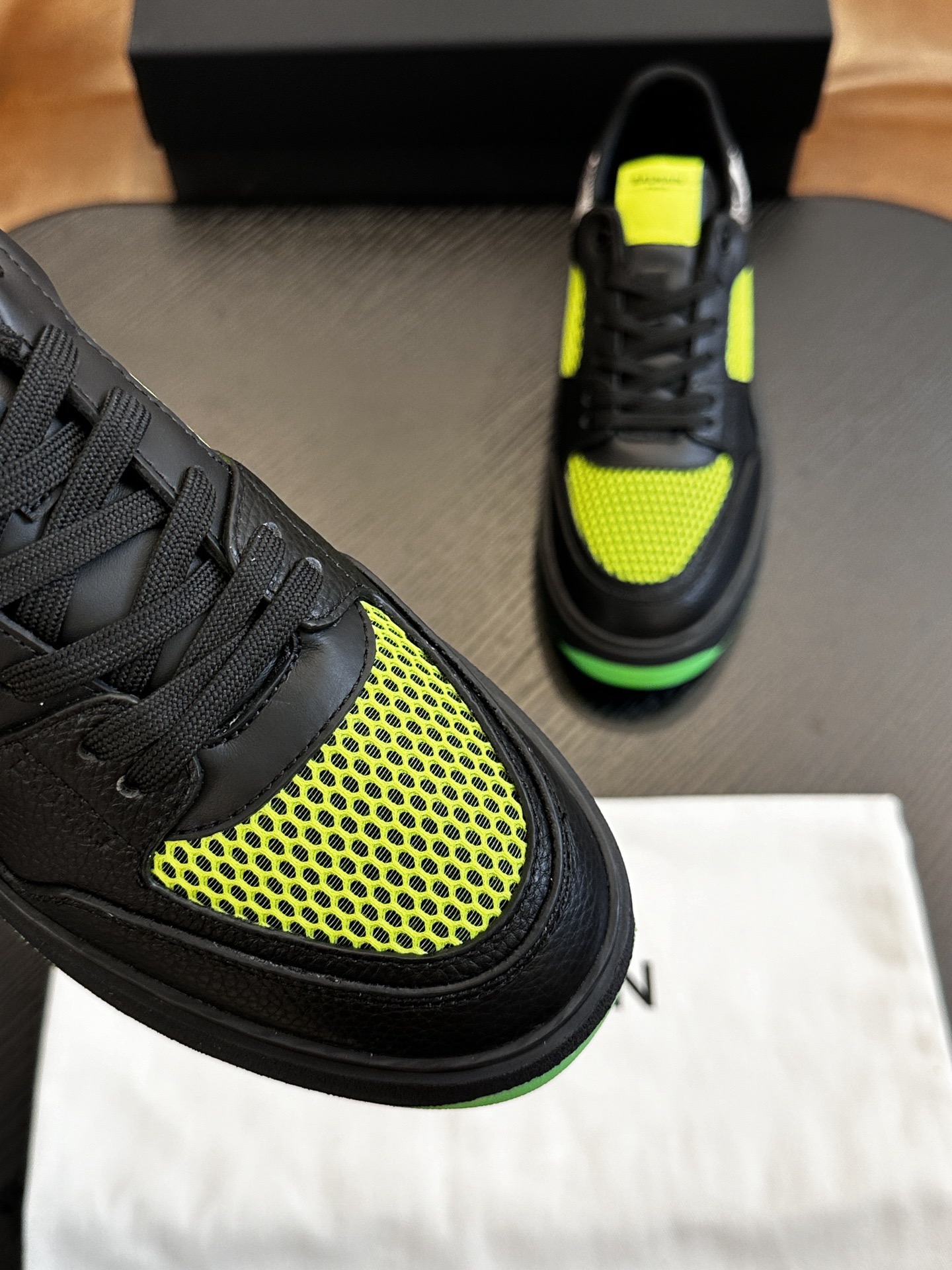 Women Men Top Quality B*almain shoes