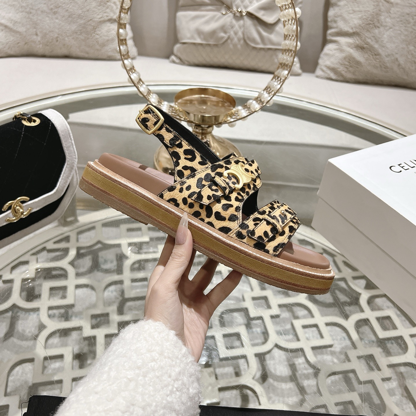 Women Top Quality C*eline shoes