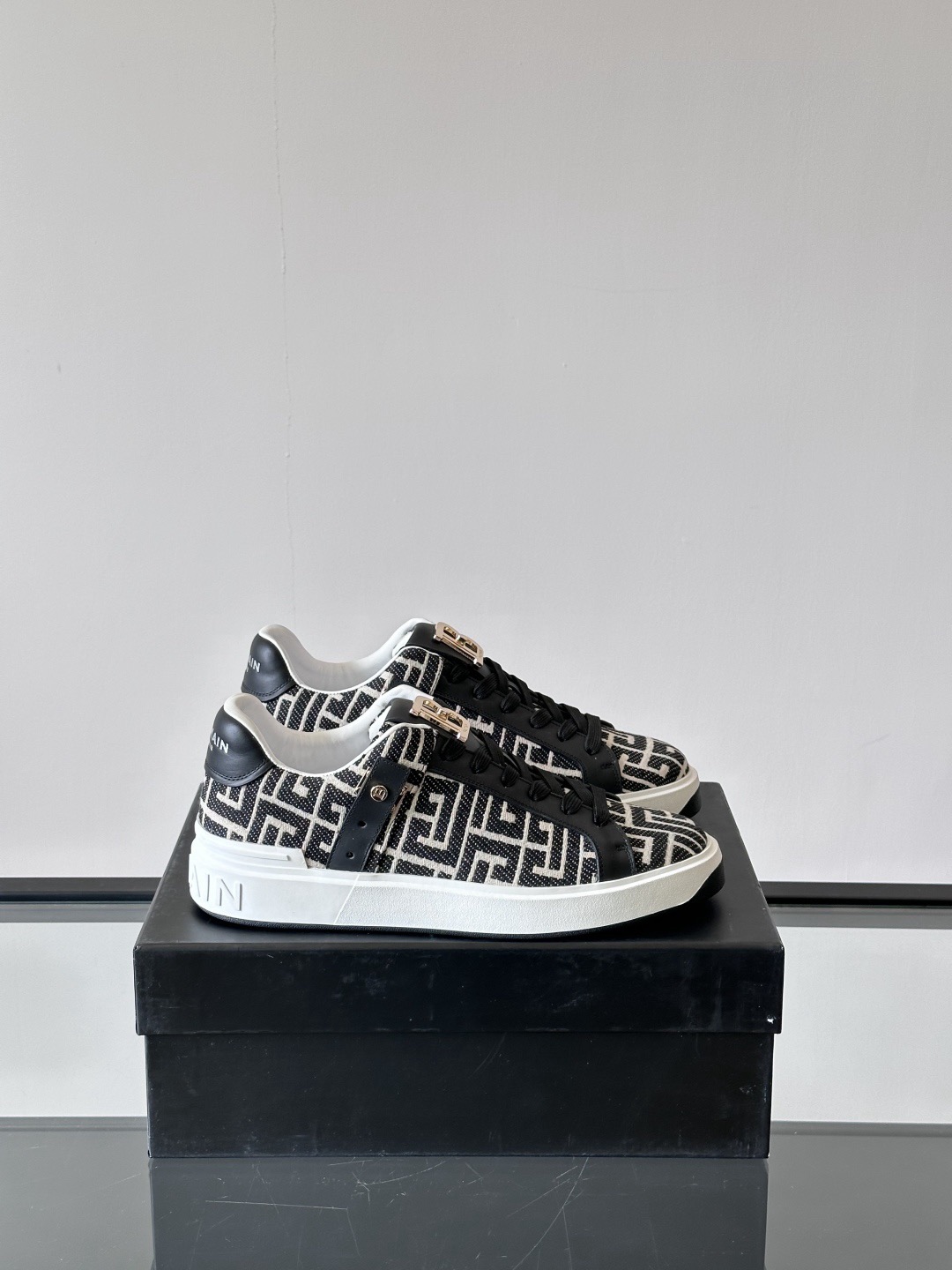 Women Men Top Quality B*almain shoes