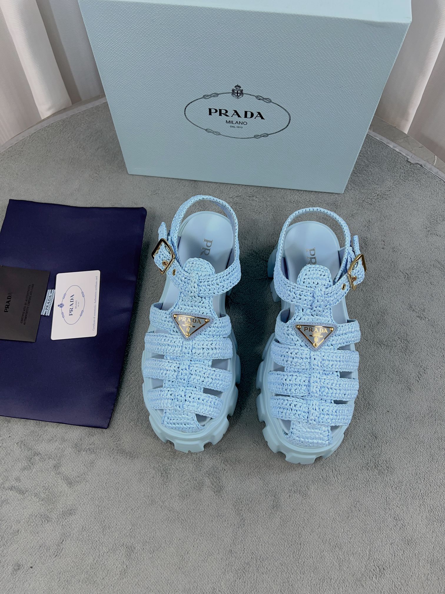 Women Men Top Quality P*rada shoes