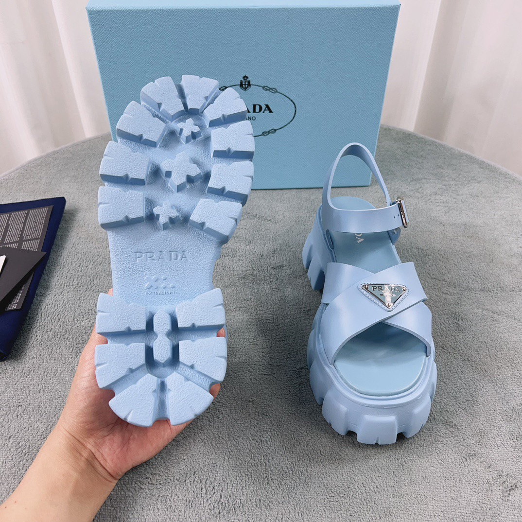 Women Top Quality P*rada shoes