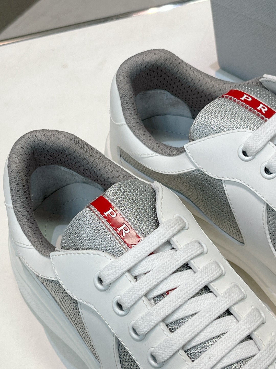 Women Men Top Quality P*rada shoes