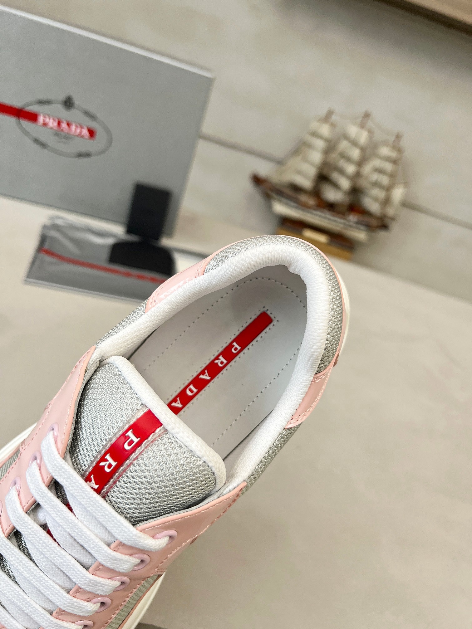 Women Men Top Quality P*rada shoes