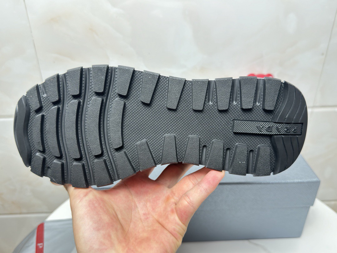 Women Men Top Quality P*rada shoes