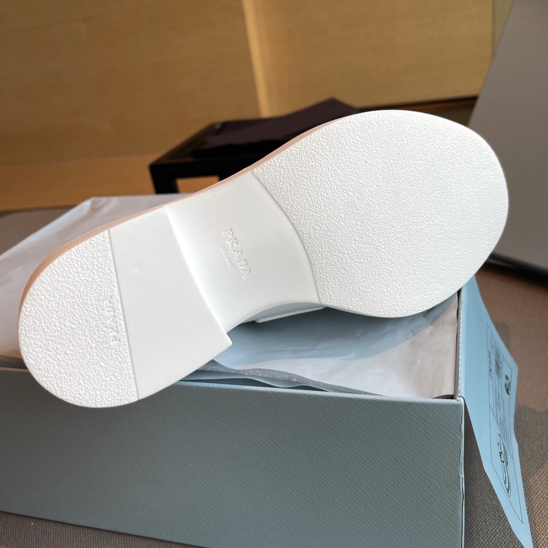 Women Men Top Quality P*rada shoes