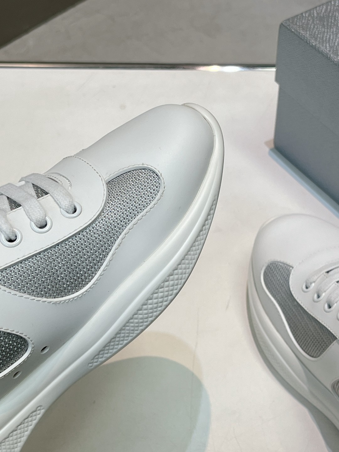 Women Men Top Quality P*rada shoes