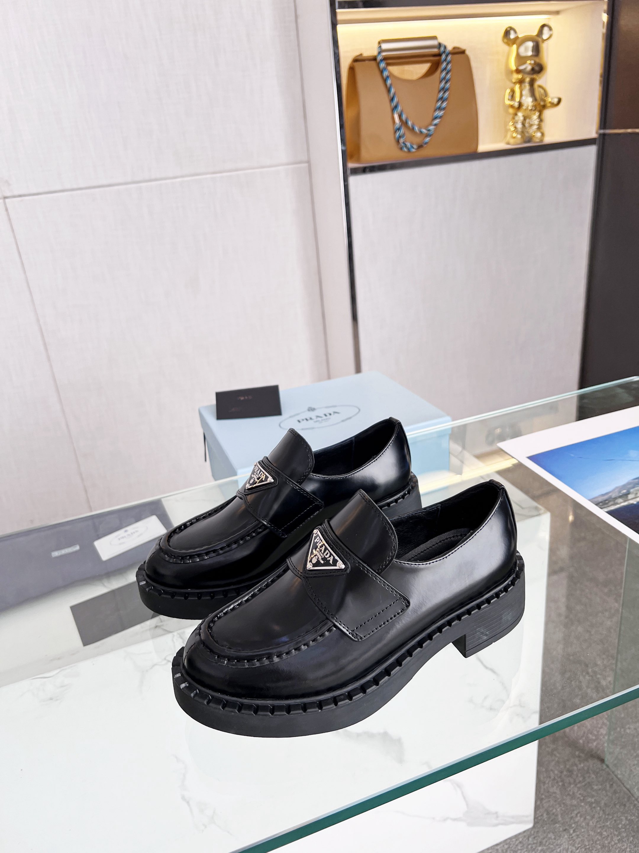 Women Men Top Quality P*rada shoes