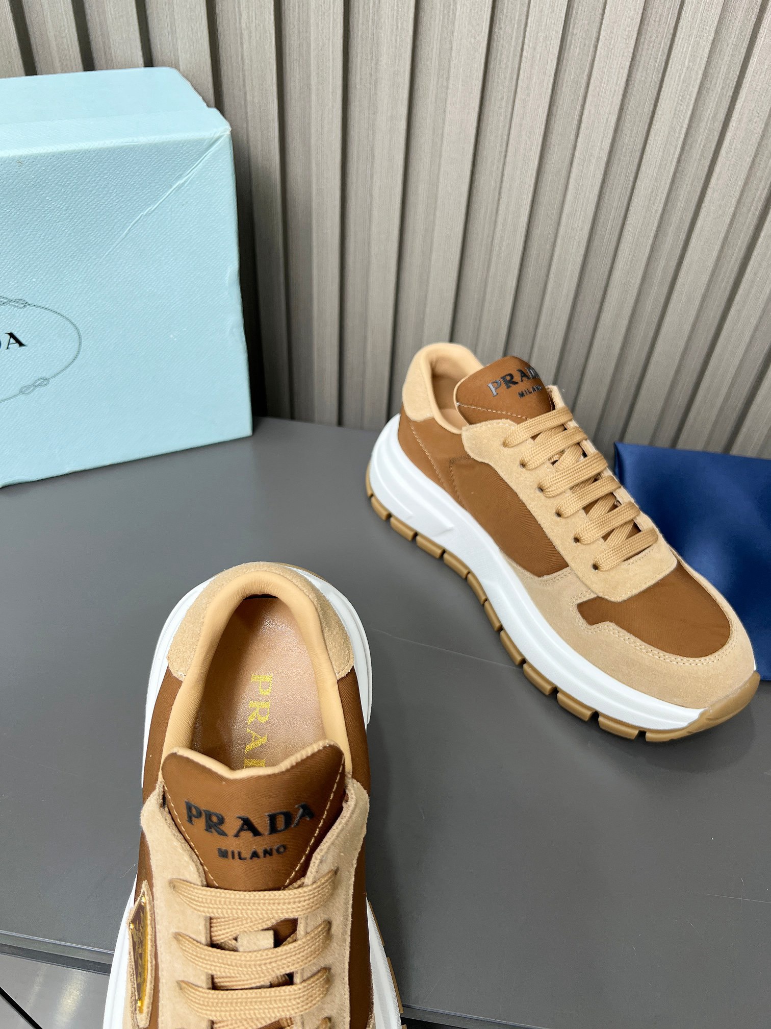 Women Men Top Quality P*rada shoes