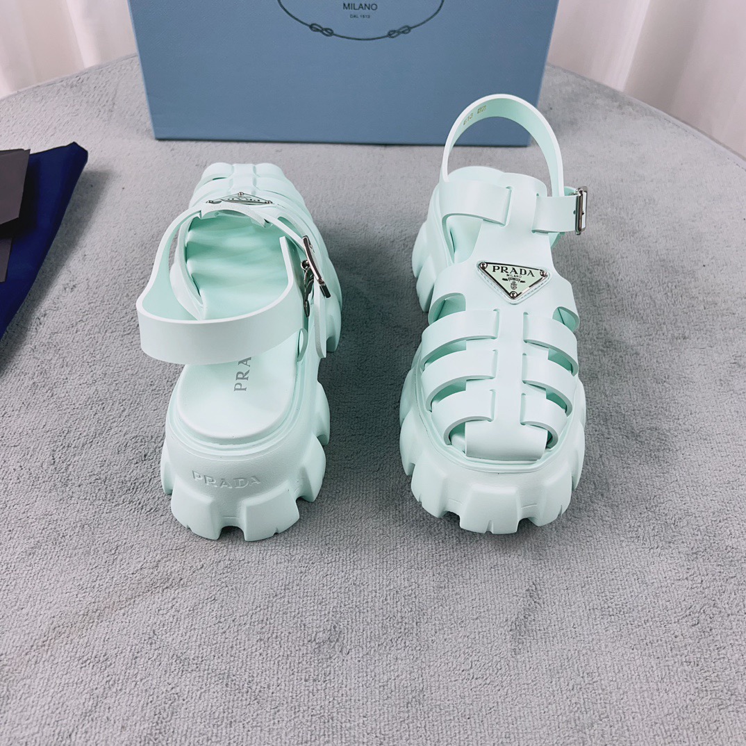 Women Top Quality P*rada shoes