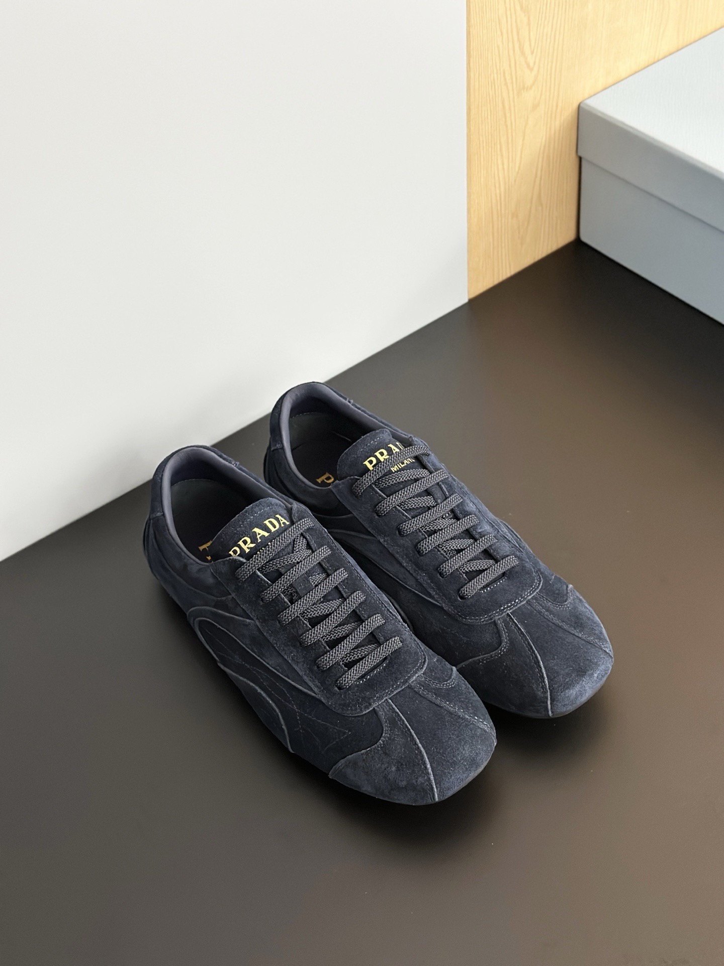 Women Men Top Quality P*rada shoes