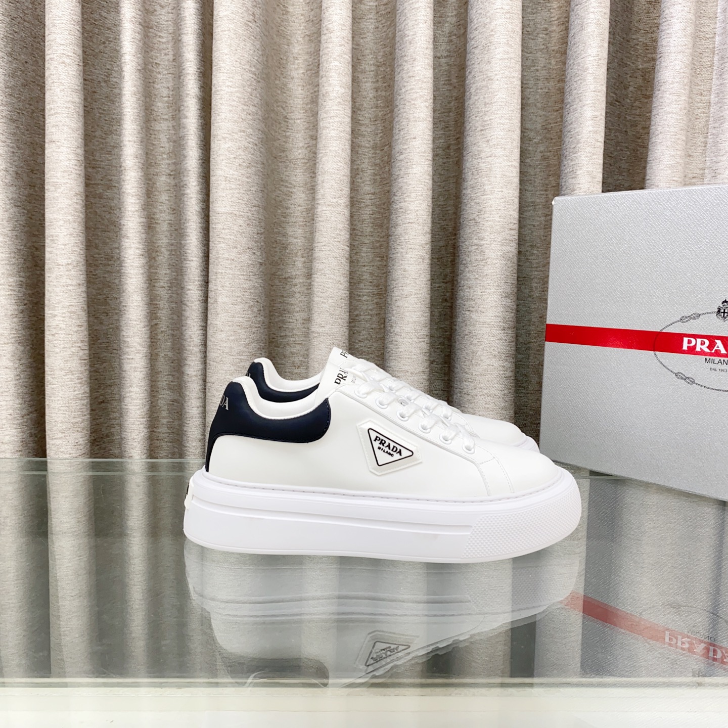 Women Men Top Quality P*rada shoes