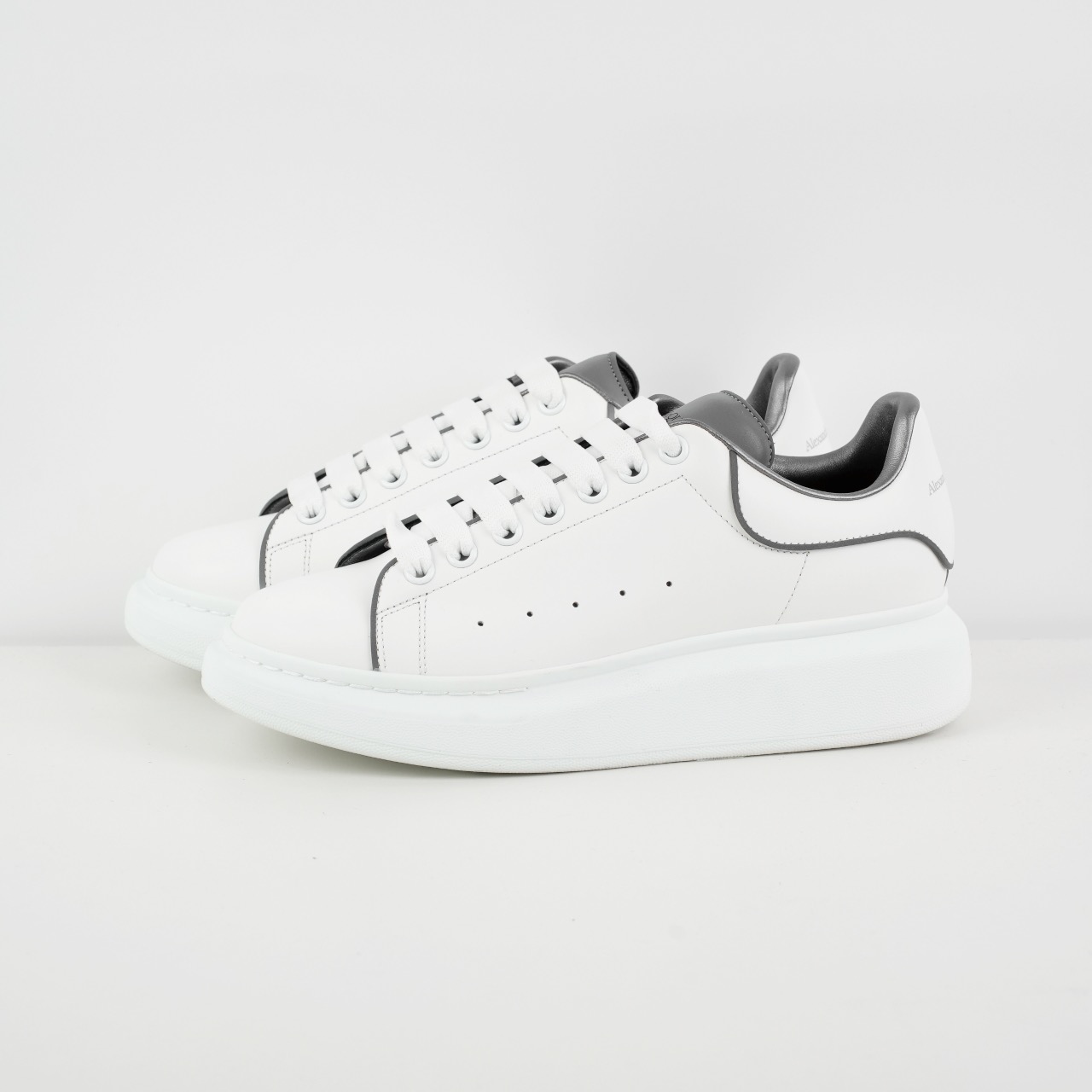 Men Women size 35-45 A*lexander M*cqueen Sneaker Top Quality 1:1