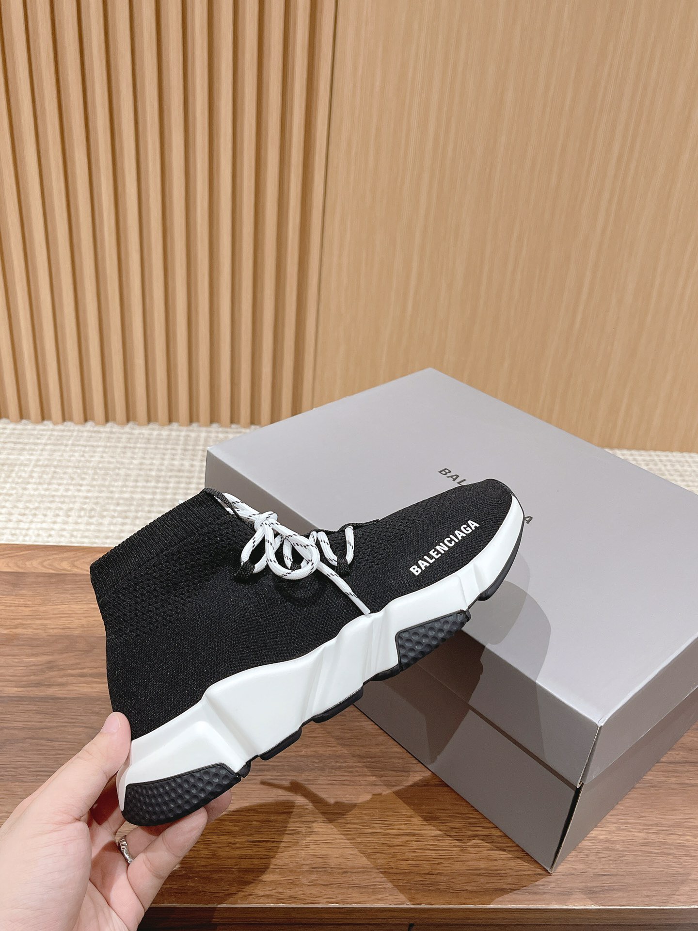 Men Women size 35-45 A*lexander M*cqueen Sneaker Top Quality 1:1