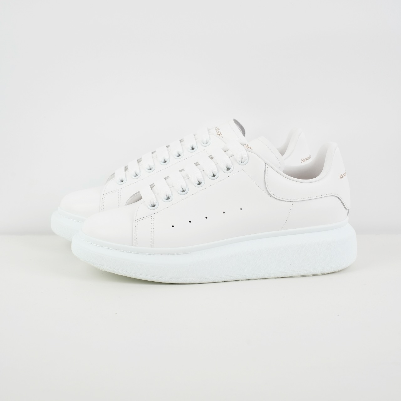 Men Women size 35-45 A*lexander M*cqueen Sneaker Top Quality 1:1