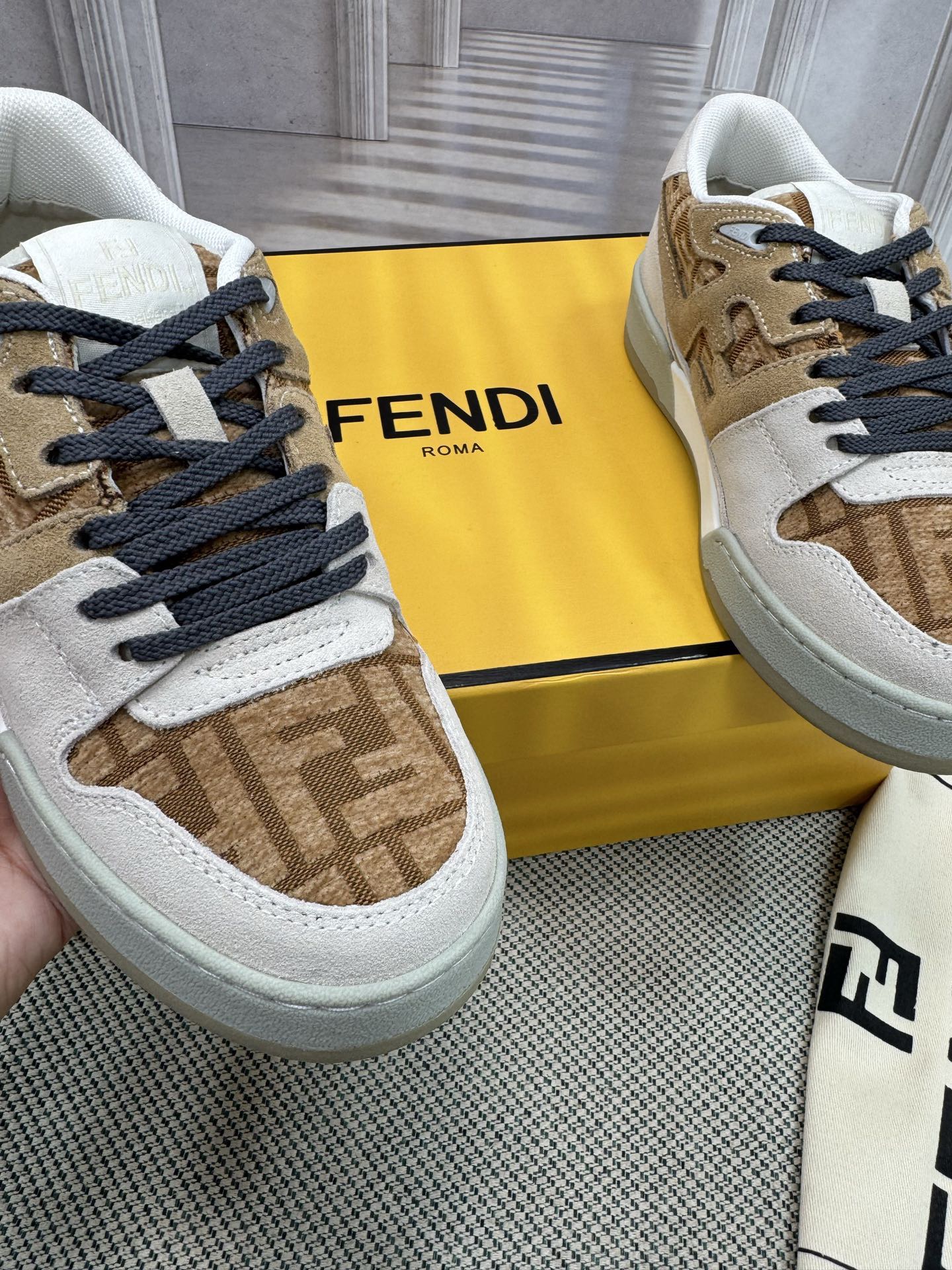 Men Women F*endi Top Sneakers size 35-46