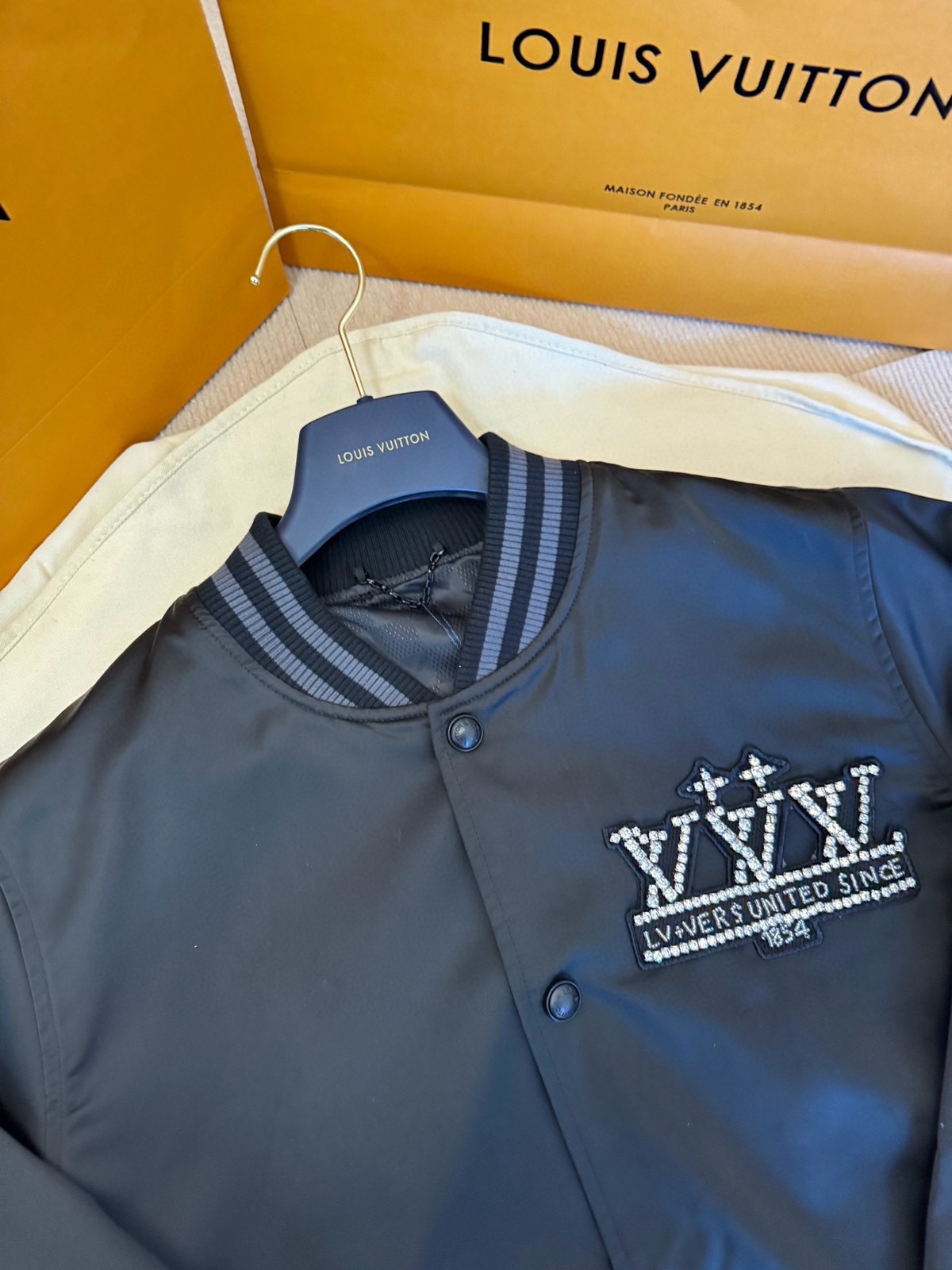 L*V Louis Vuitt*on Top Quality 1:1 Jacket