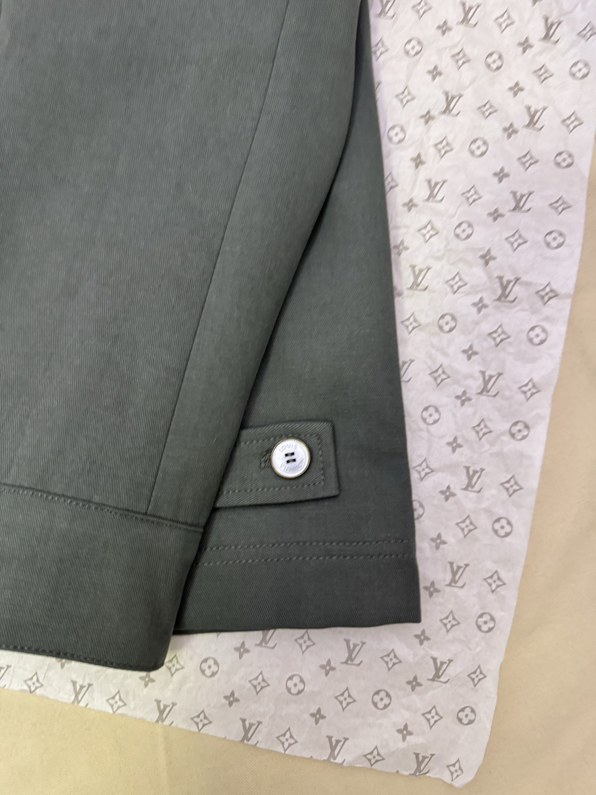 L*V Louis Vuitt*on Top Quality 1:1 Jacket