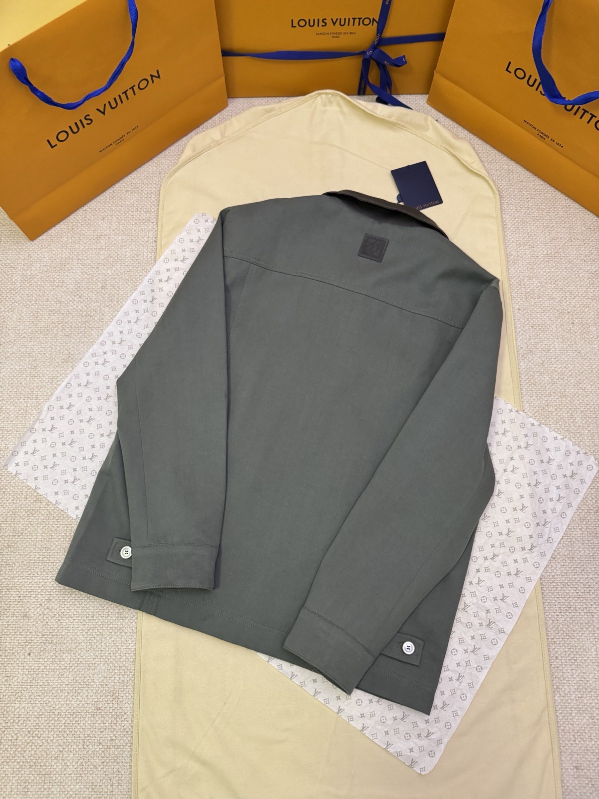 L*V Louis Vuitt*on Top Quality 1:1 Jacket